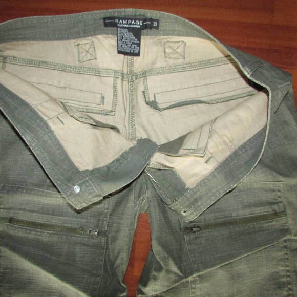 RAMPAGE Olive Cargo Capri Pants - Sz 13 - Picture 5 of 10